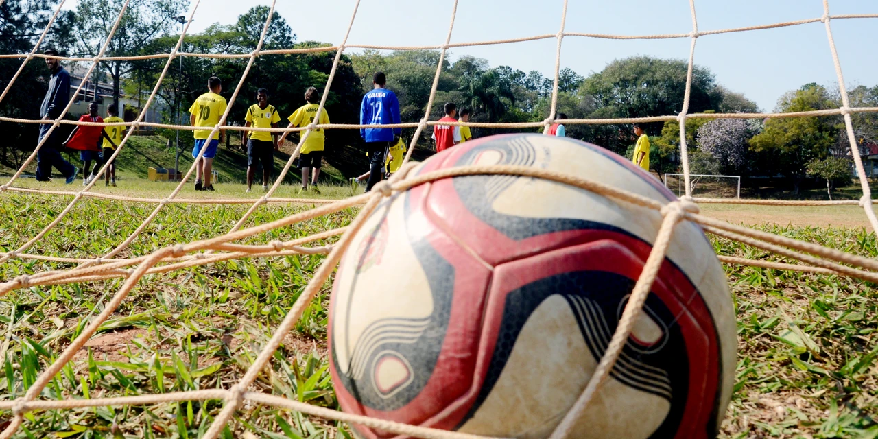 Inscrições para escolinhas de Futsal, Futebol,Vôlei e Basquete iniciam no próximo dia 8