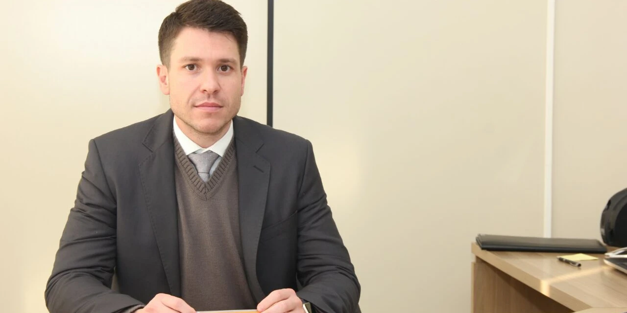 Procuradoria recupera débitos através de leilão judicial