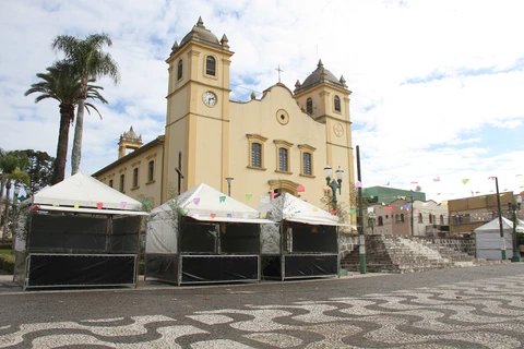 Praça da Matriz recebe Feira da Lua Julina nesta sexta-feira e sábado