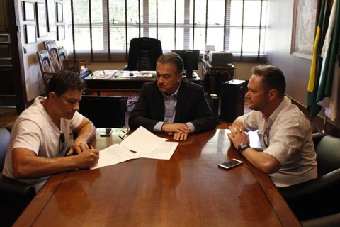 Parceria com deputados traz R$ 2,4 milhões em recursos para Palmeira