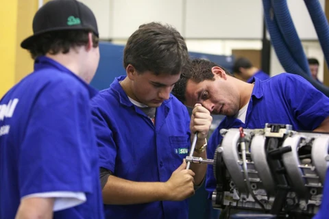 Paraná está entre os três maiores geradores de emprego do país