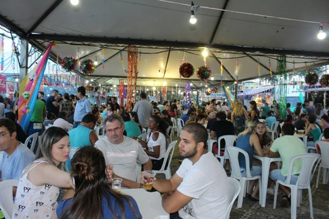 Núcleos setoriais da ACIPG se preparam para o Carnaval