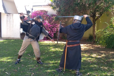 Entusiastas da Idade Média invadiram o centro de Ponta Grossa