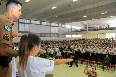 Proerd forma nova turma para afastar alunos do mundo das drogas e violência