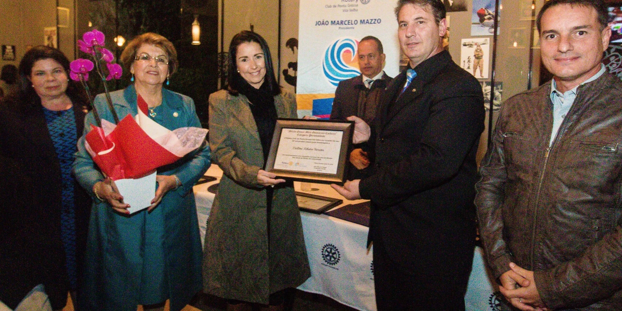 Rotary Club de Ponta Grossa Vila Velha comemora 28 anos de fundação