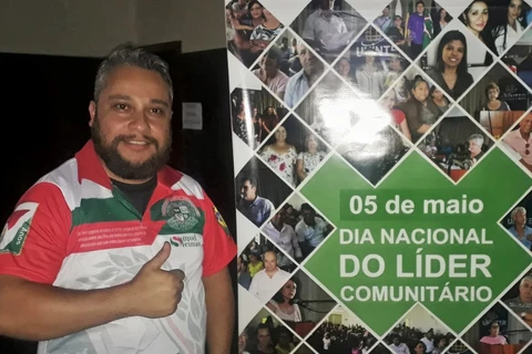 Acadêmico da UniSecal é homenageado por 'Projeto Social' em Curitiba