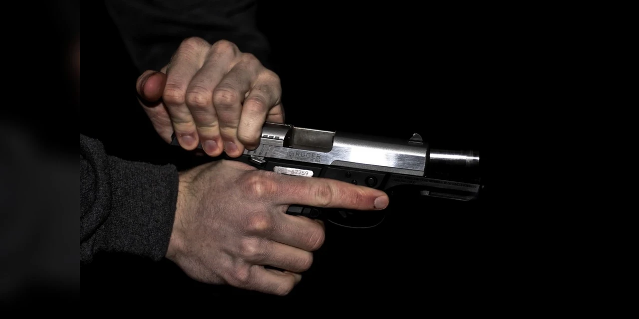 Motoboy tem moto levada por ladrões durante entrega em Uvaranas