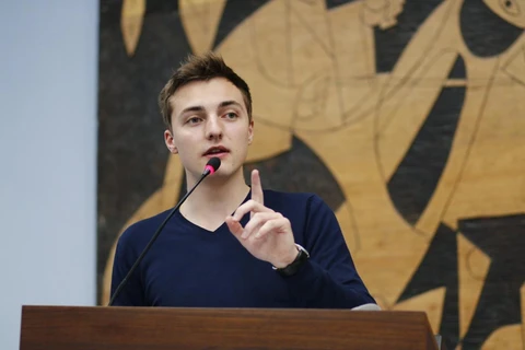 Ricardo Zampieri pede mais atenção à Saúde Pública