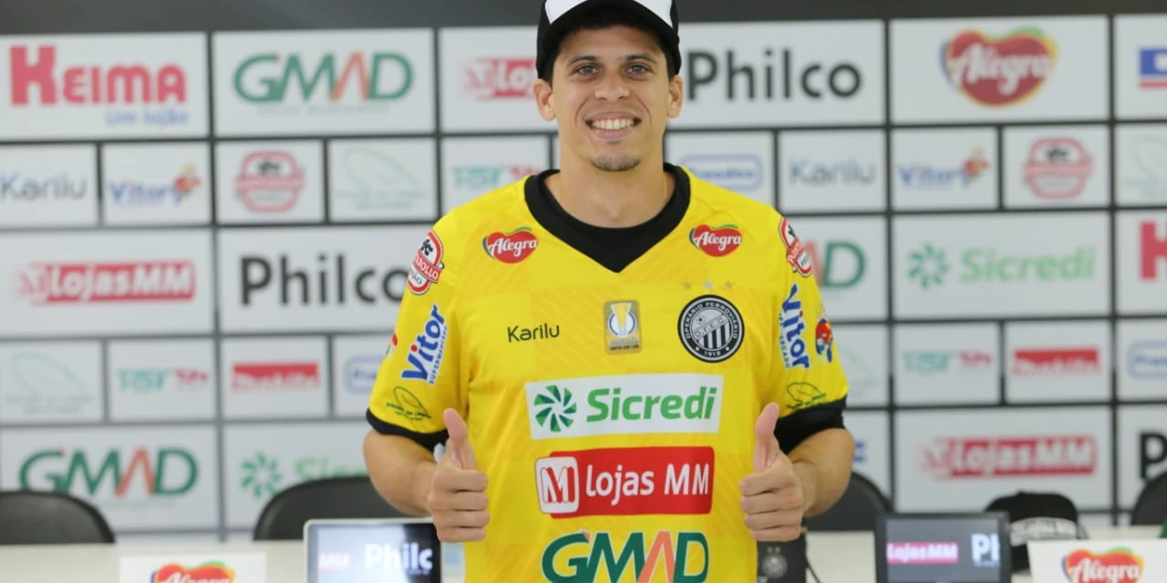 Operário apresenta novo goleiro para reforçar o elenco