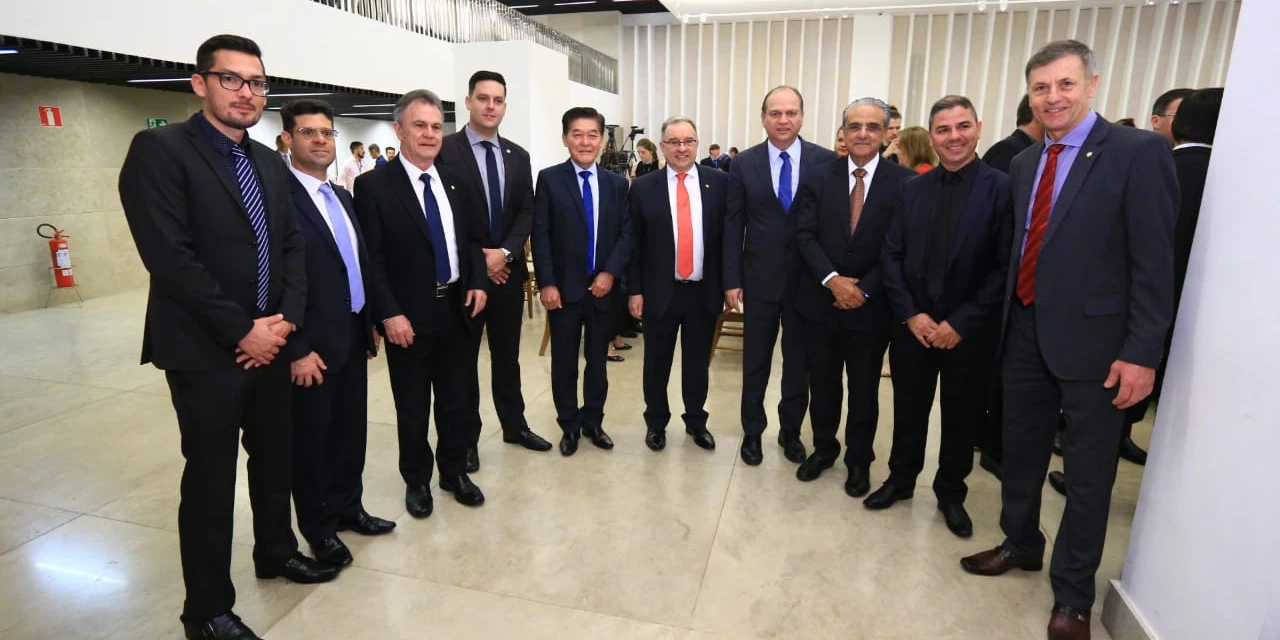 Pequenos construtores de PG vão a Brasília por medidas para o setor