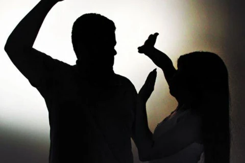 Filho ameaça e agride a mãe e é preso pela PM