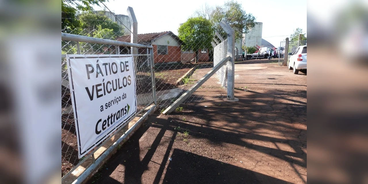 Cettrans faz leilão online e presencial com mais de 90 veículos, em Cascavel