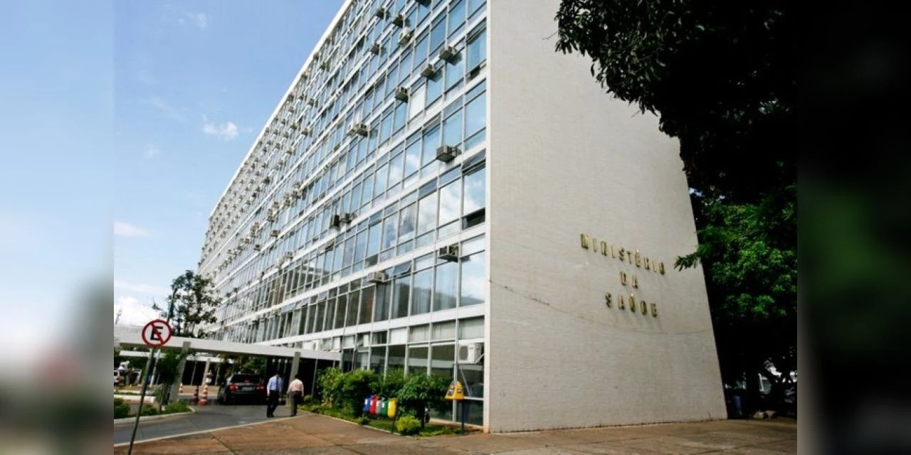 Registros de óbito por covid-19 chegam a demorar um mês para serem confirmados