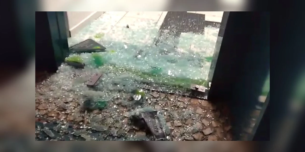 Polícia Civil abre inquérito para apurar depredação, em Curitiba, depois de ato contra o racismo