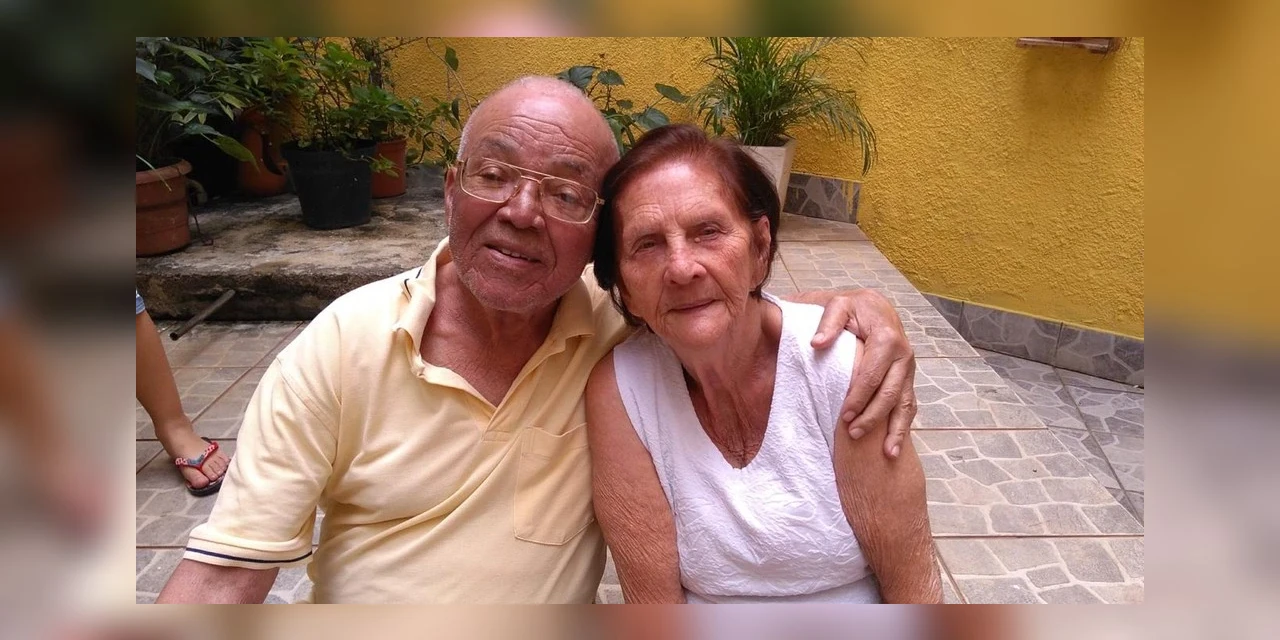 Idosa de 92 anos morre com Covid-19 dias depois de receber homenagem em hospital do Rio por ter se curado, diz atestado
