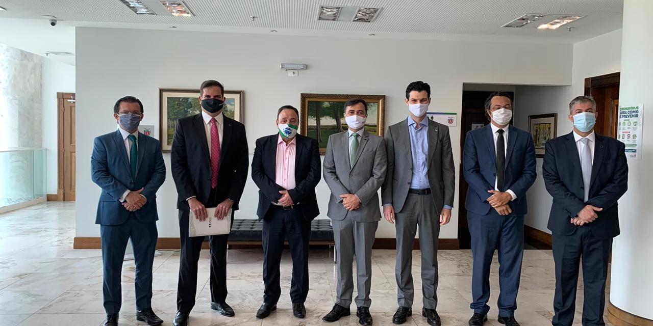 Deputado Hussein Bakri destaca investimento de R$ 820 milhões da Copel para modernizar distribuição de energia no Paraná