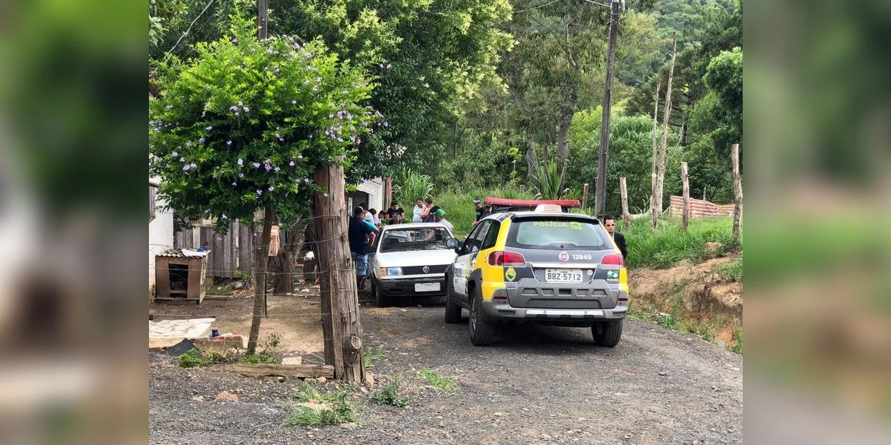 Marido mata mulher com facada em Imbaú e liga para o Samu para pedir ajuda, diz PM