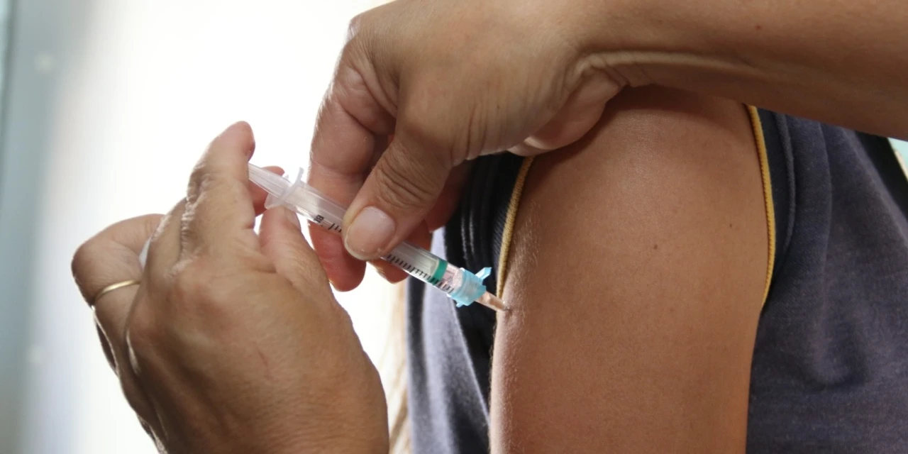 Ponta Grossa inicia imunização contra a Covid para mais um público alvo