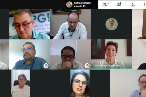 Elizabeth Schmidt (PSD) dialoga com ACIPG sobre restrições nos setores empresariais