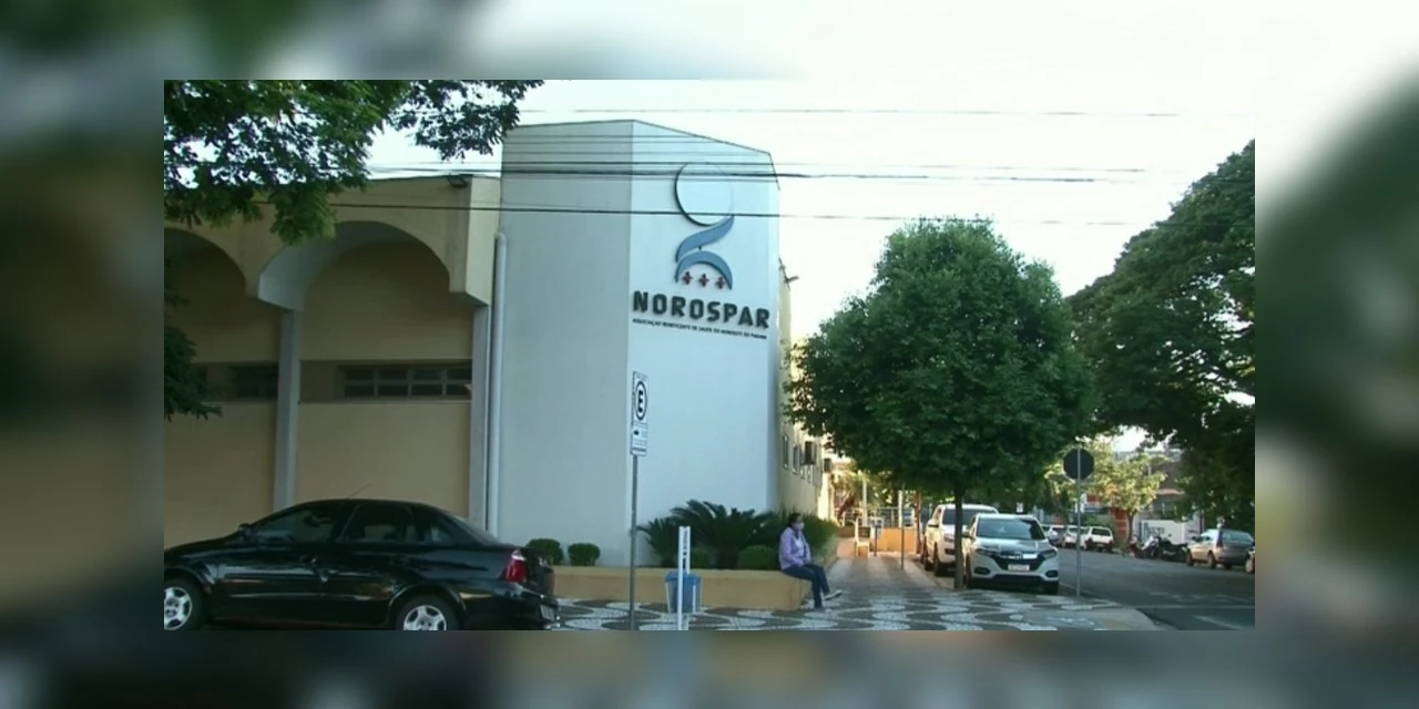 Menino de 8 anos fica gravemente ferido após ser esfaqueado pelo primo em surto, diz PM