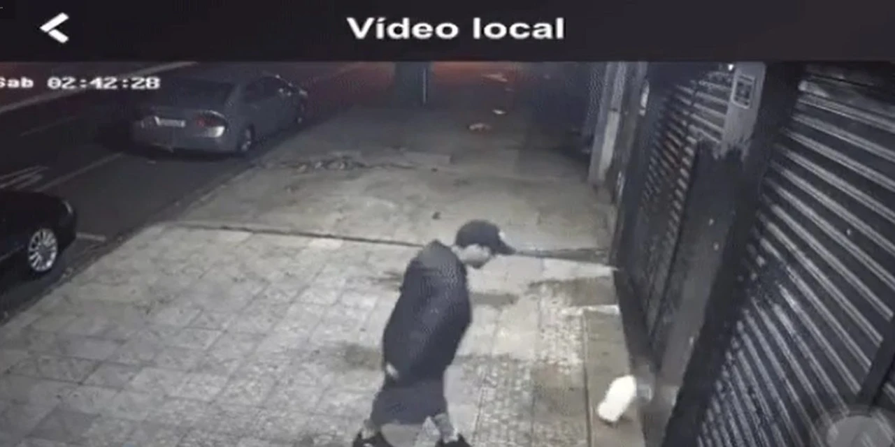 Suspeito de atear fogo em loja de bebidas por não conseguir 'fiado' diz que gastou R$ 30 para causar incêndio; Veja o vídeo