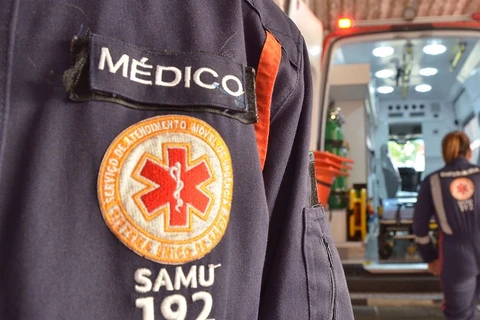 Justiça manda bloquear R$ 200 mil de médico de PG investigado por fraudar atestado para faltar a plantões do SAMU