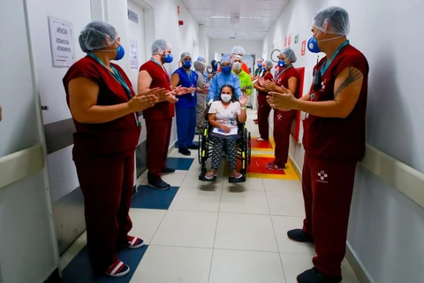 Como o Amazonas chegou ao primeiro dia sem mortes por Covid-19 após 1 ano e 3 meses