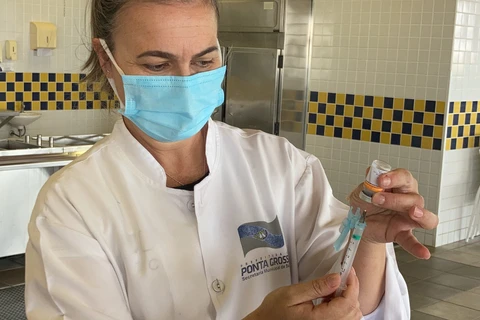 Covid: Ponta Grossa abre agendamento de repescagem da vacina para moradores de 22 anos ou mais
