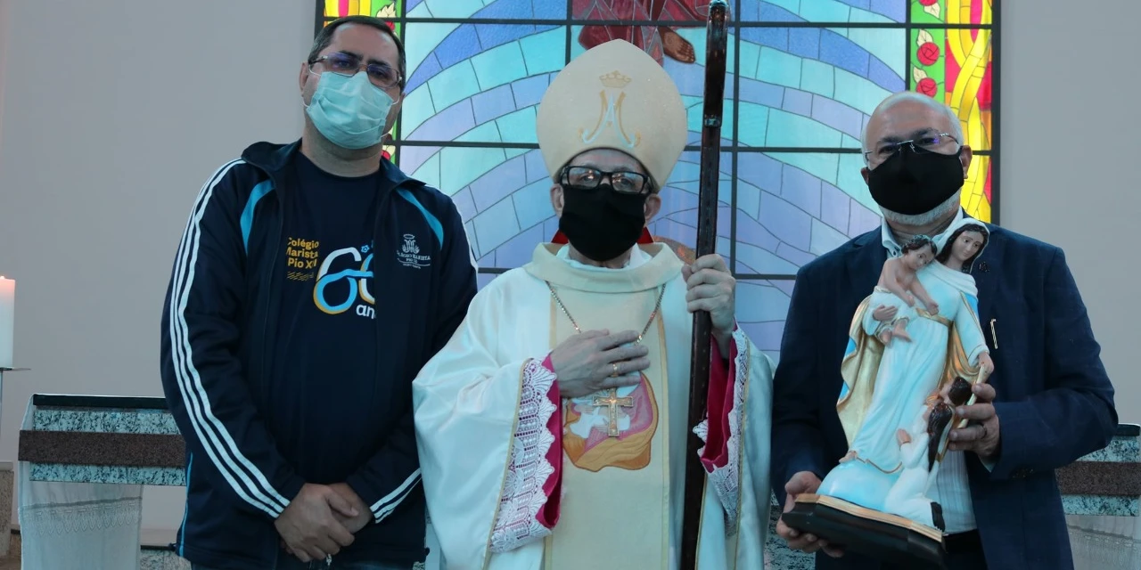 Bispo celebra os 60 anos do Marista