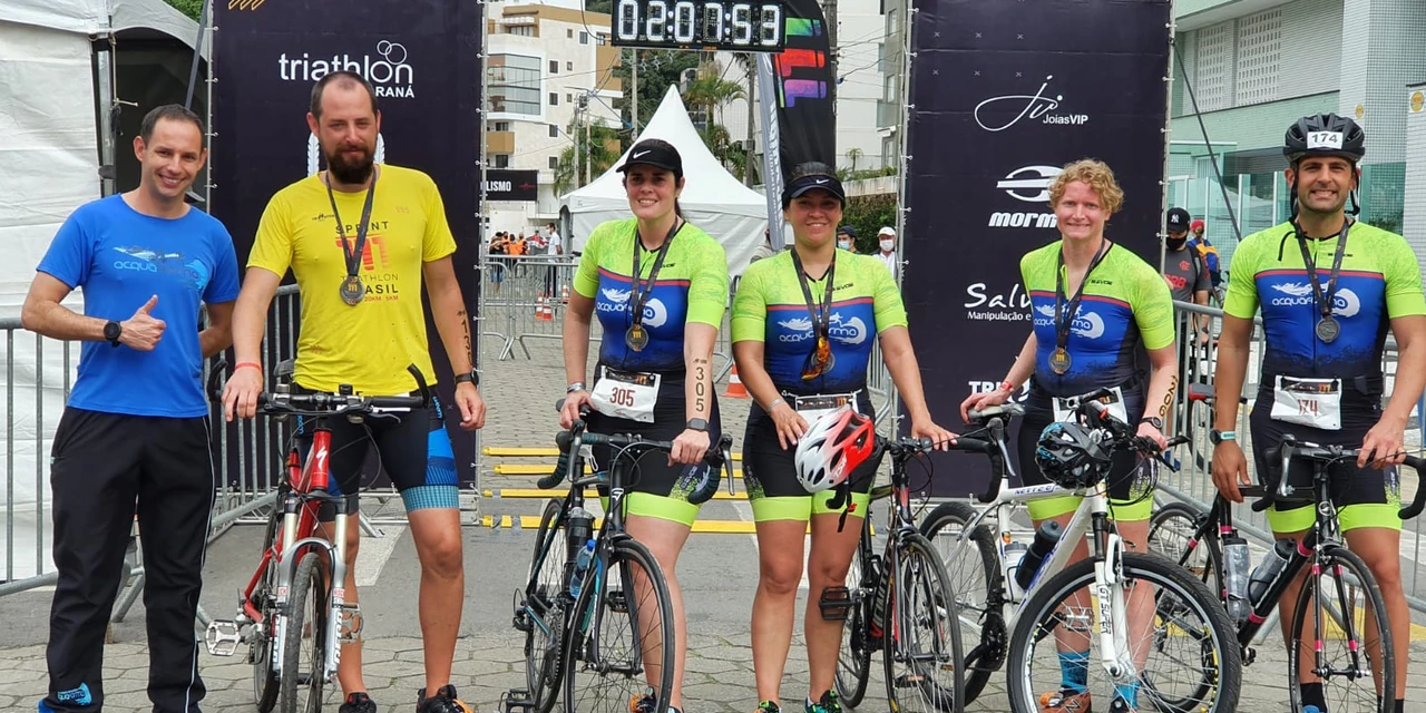 Ciclistas de Carambeí conquistam 4º lugar do campeonato Triatlhon Brasil 2021, no litoral paranaense