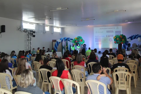 Projeto de educação ambiental premia alunos e professores da rede municipal de ensino