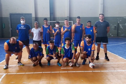 Futsal - Atletas do Nadepar e Sub 17 participam de tarde de interação