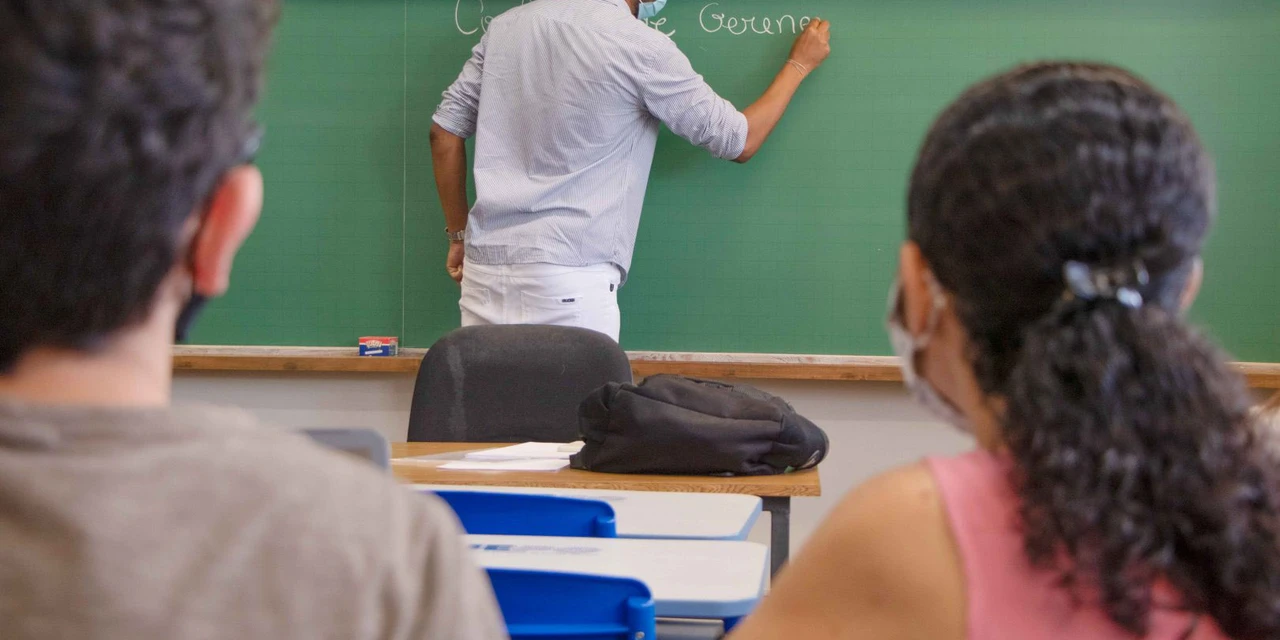 Momento de reencontro: aulas teóricas presenciais da UEPG retornam para 7.500 alunos