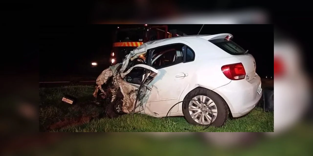 Motorista morre após invadir a contramão e colidir contra veículo na PR-317, no noroeste do PR