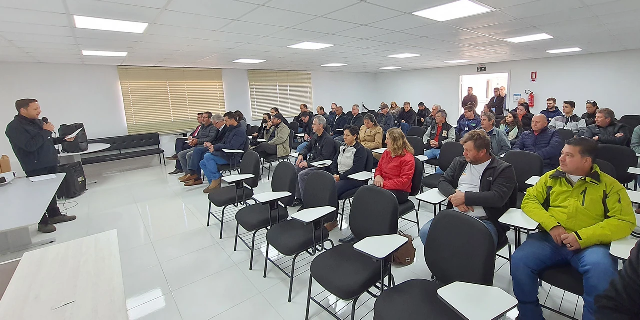 Prefeitura irá destinar terreno para construção de sede à Cooperativa de Agricultura Familiar