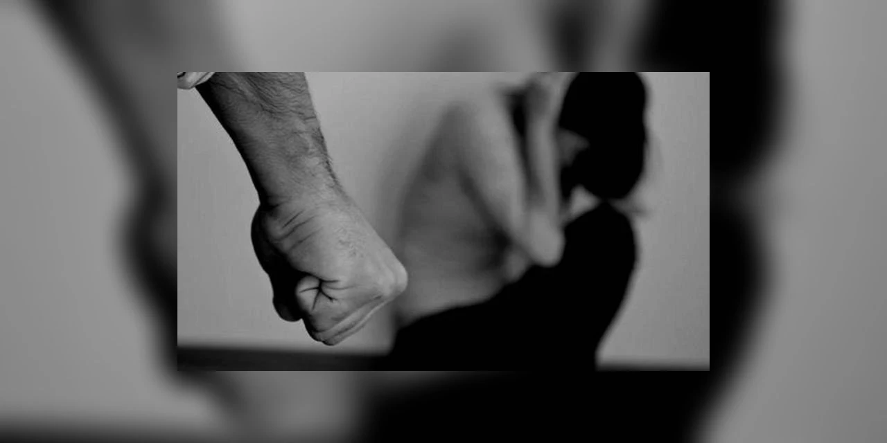 Homem rasga orelha de namorada em momento de fúria, em Cornélio Procópio