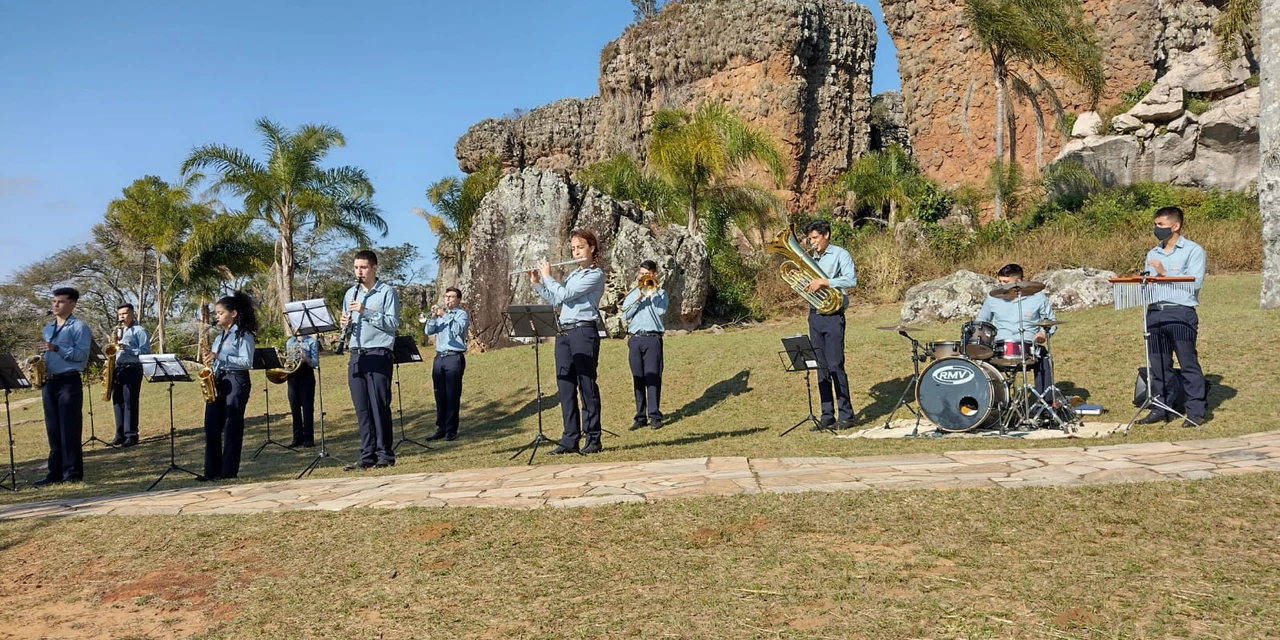 Princesa em Festa – Comunidade pode presentear Ponta Grossa