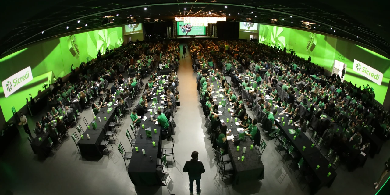 Sicredi realiza convenção em Ponta Grossa para mais de 850 colaboradores dos Campos Gerais, Grande Curitiba e Vale do Ribeira