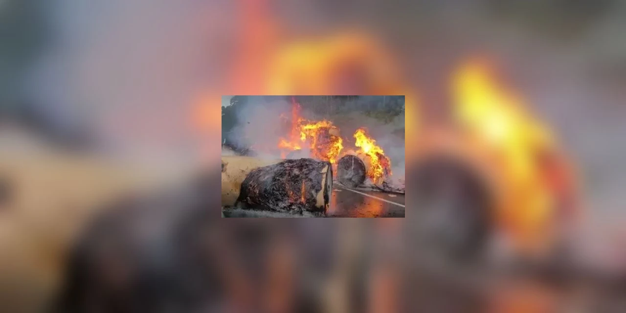 Carreta pega fogo e interdita BR-376 nos Campos Gerais do Paraná