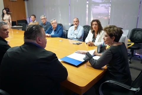 Prefeita recebe indústrias que visam se instalar em PG