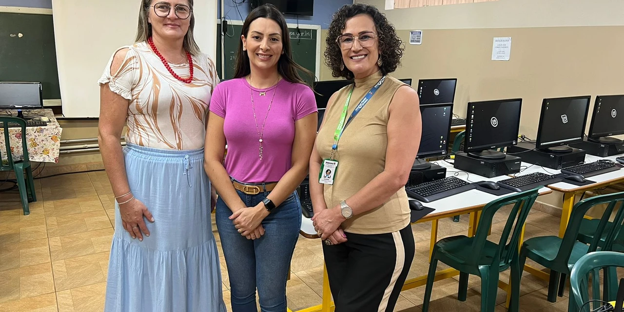 Em visita à Imbituva, deputada Mabel entrega R$ 100 mil em computadores para colégio