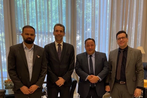 Deputado Hussein Bakri discute investimentos de Itaipu na educação pública do Paraná