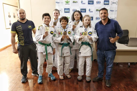 'Pratas da Casa' medalham e avançam para segunda etapa do Estadual de Judô