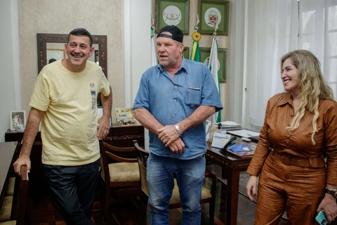 Prefeitura de Tibagi tem novos secretários de Educação e Esporte