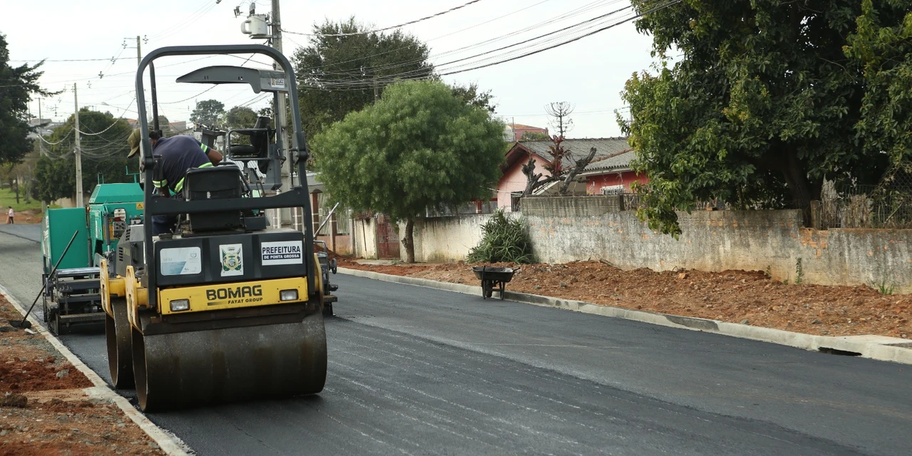 Rigorosamente em dia, Prefeitura antecipa asfaltos da antiga CPS
