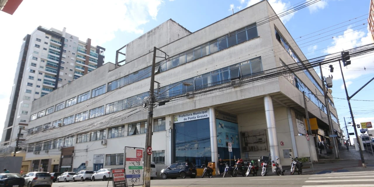 Prefeitura e Capitania dos Portos do Paraná realizam ação conjunta