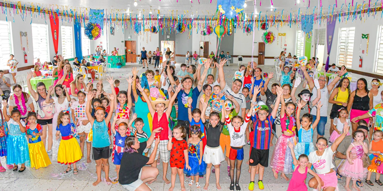 Prefeitura de Jaguariaíva realiza matinê e tarde recreativa de Carnaval
