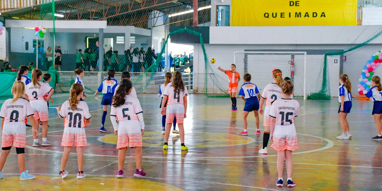 Prefeitura abre 12º Campeonato de Queimada