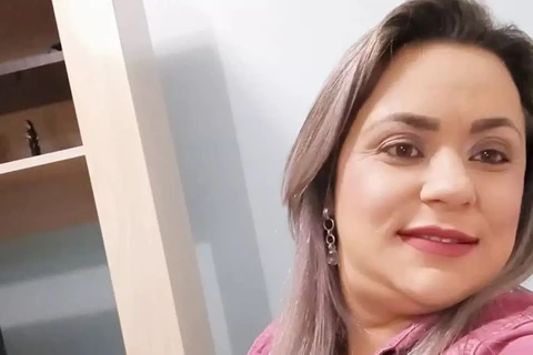 Mulher é assassinada com tiro na cabeça dentro de casa, no Paraná