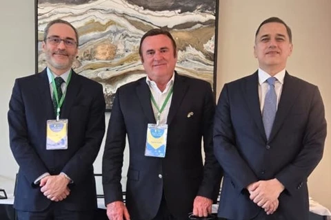 Sindiavipar participa de missão empresarial na África para impulsionar exportações avícolas